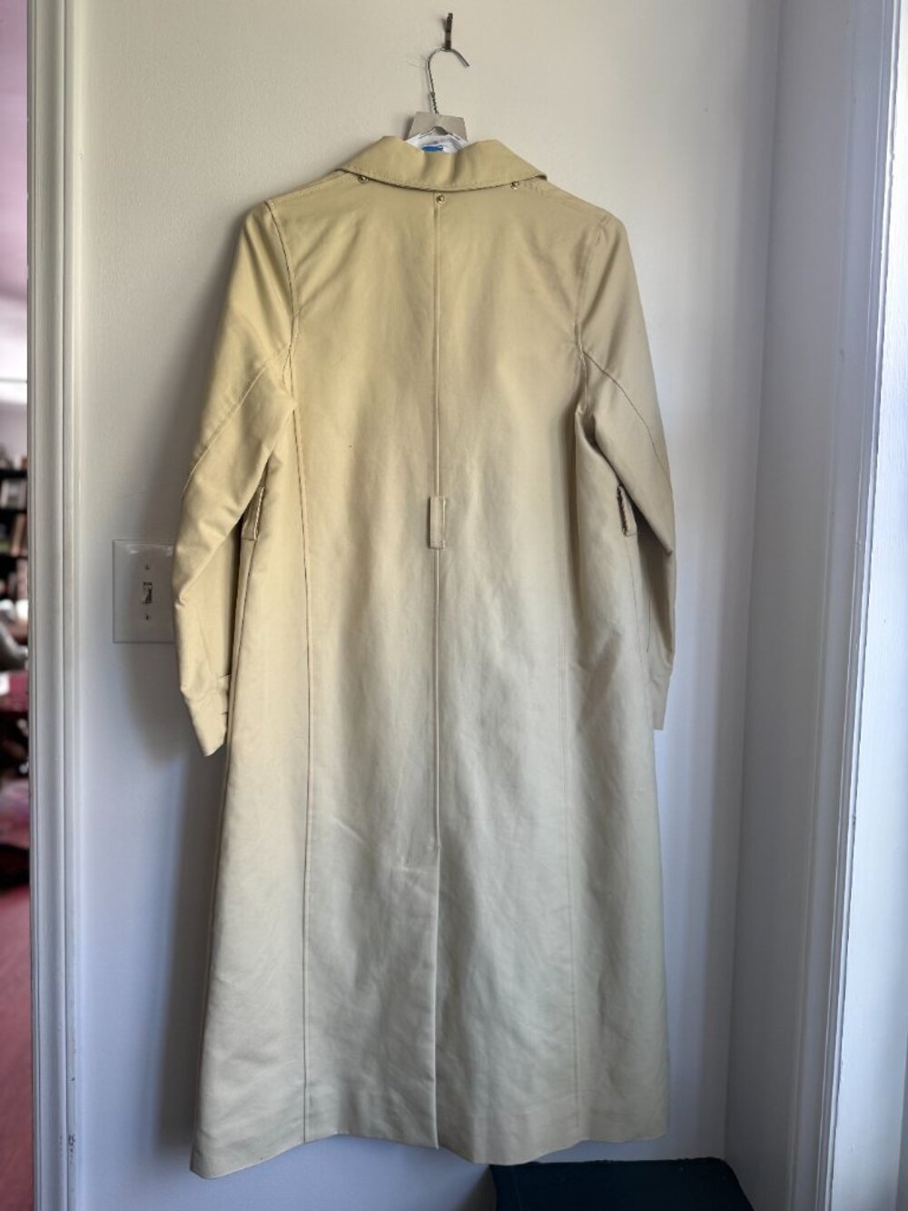 Hunter Beige Trench Coat Sz S Iconic British Heritage Style - Picture 6 of 12